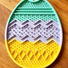 Tapis à lécher œuf de Pâques - HAPPY ZOO SHOP