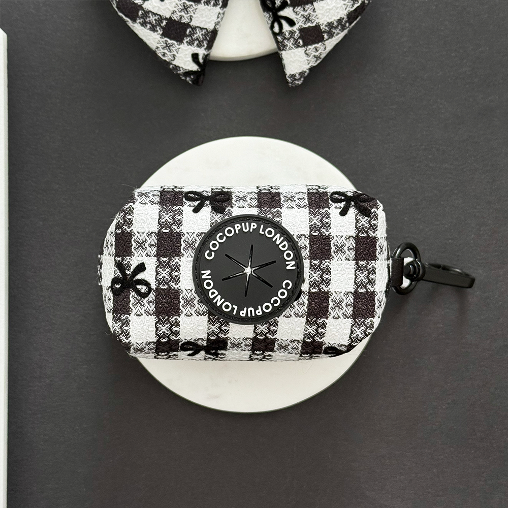 Cocopup Pup in Paris