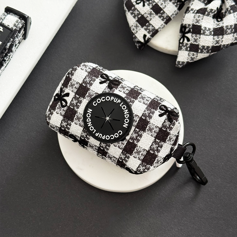 Cocopup Pup in Paris